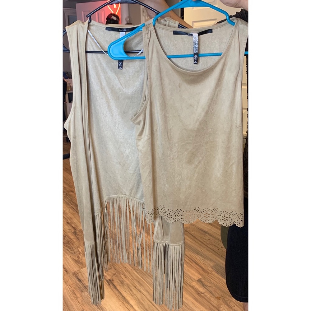 Set of top and vest.
